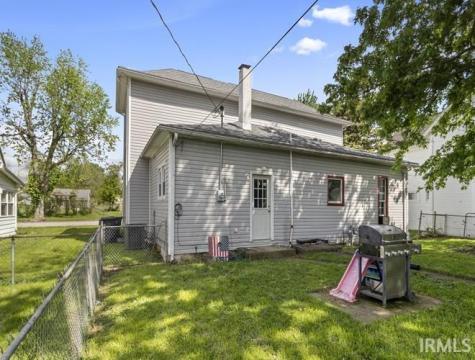 210 N Oak Street Redkey IN 47373