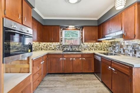 1717 Graham Drive Fort Wayne IN 46818