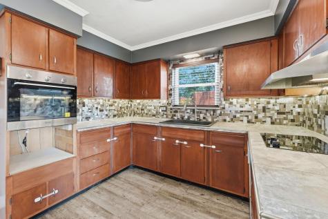 1717 Graham Drive Fort Wayne IN 46818
