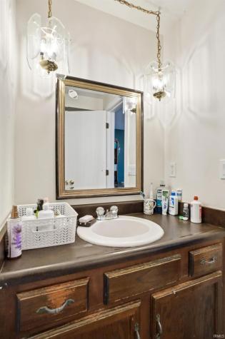 3522 Walden Run Fort Wayne IN 46815