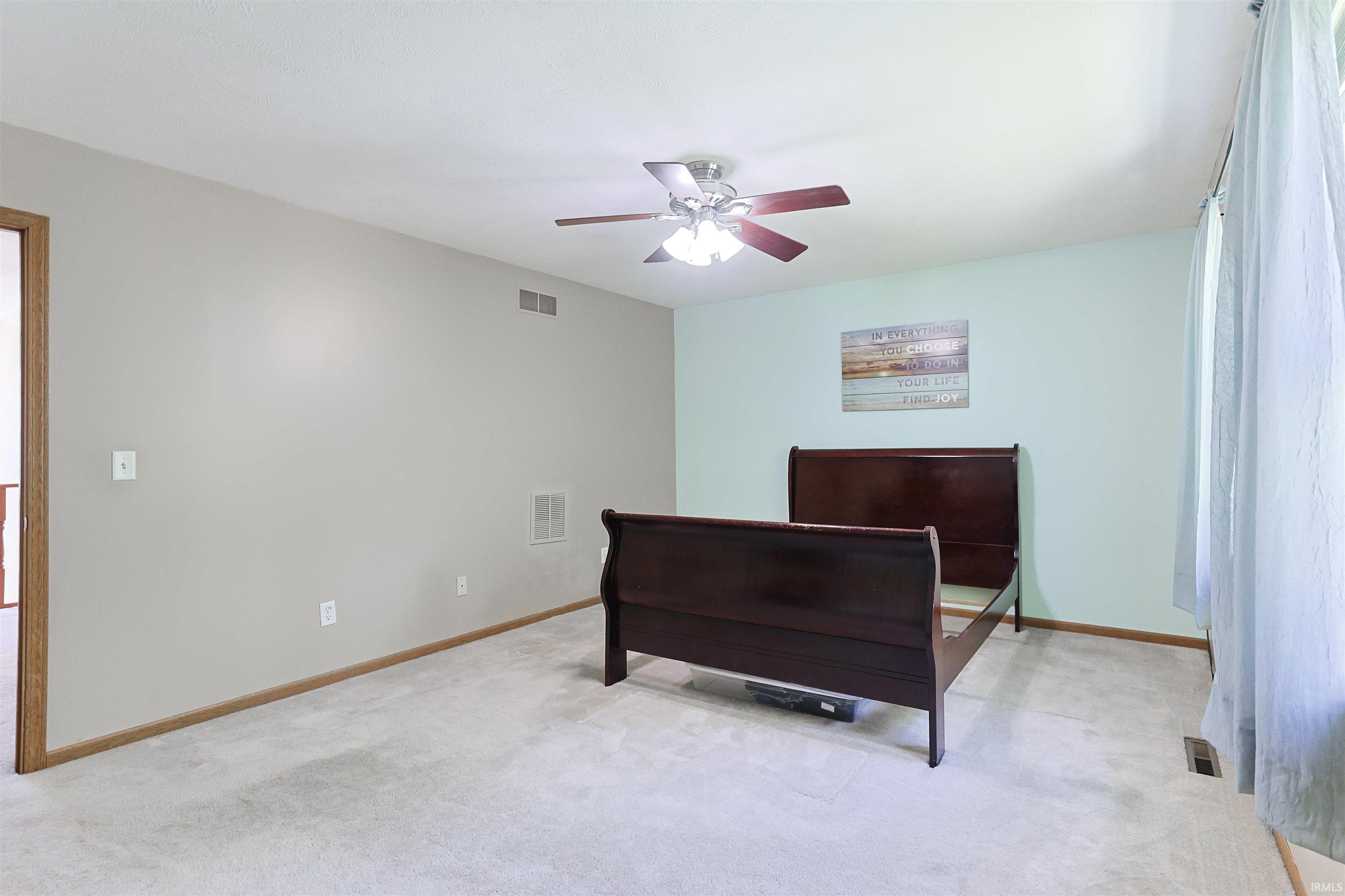 10035 Ashwood Forest Drive Osceola IN 46561