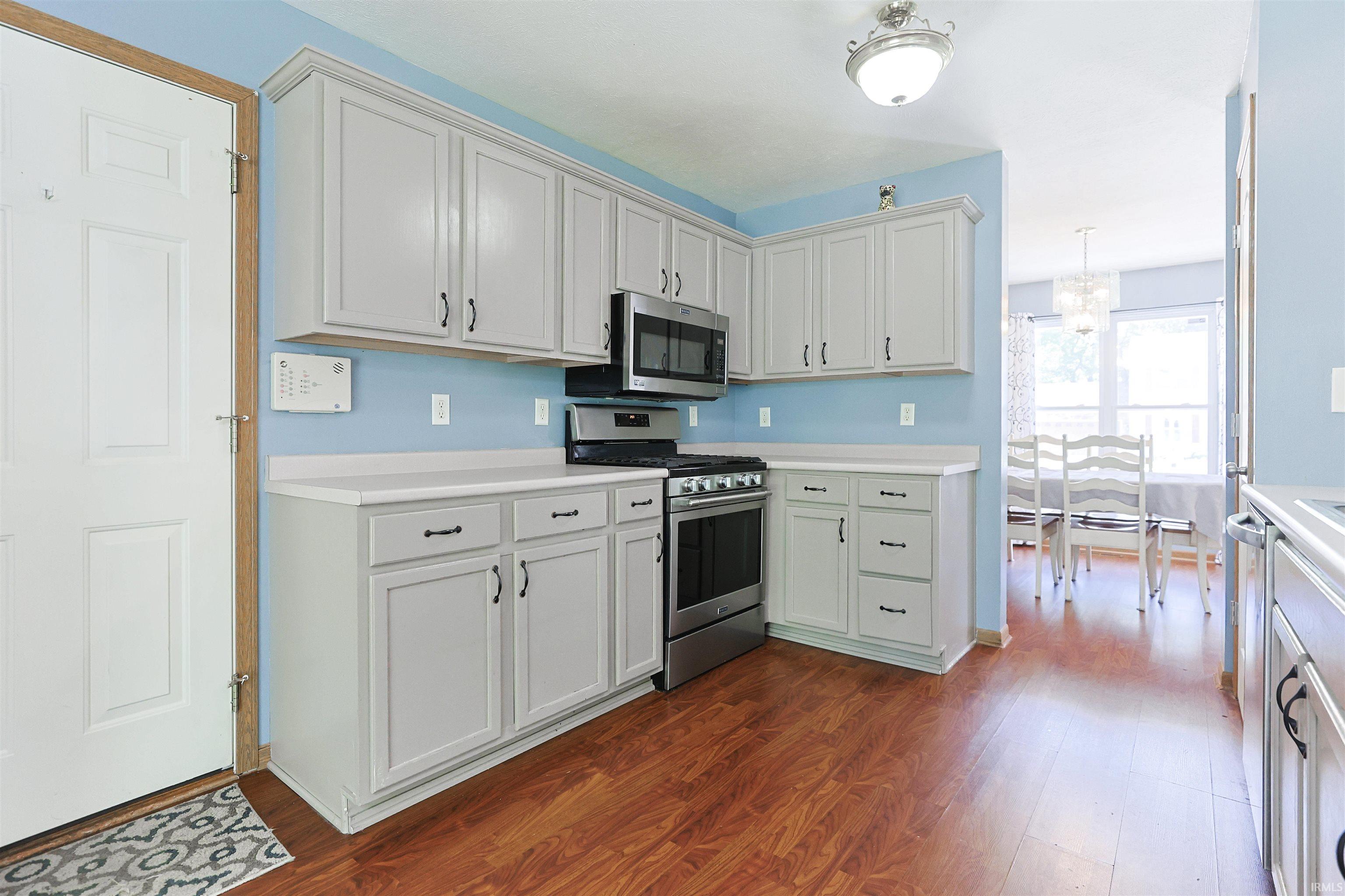 10035 Ashwood Forest Drive Osceola IN 46561