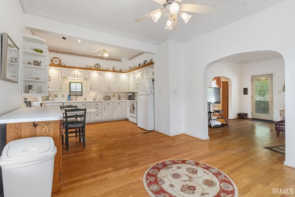 209 E Hawkins Court Culver IN 46511