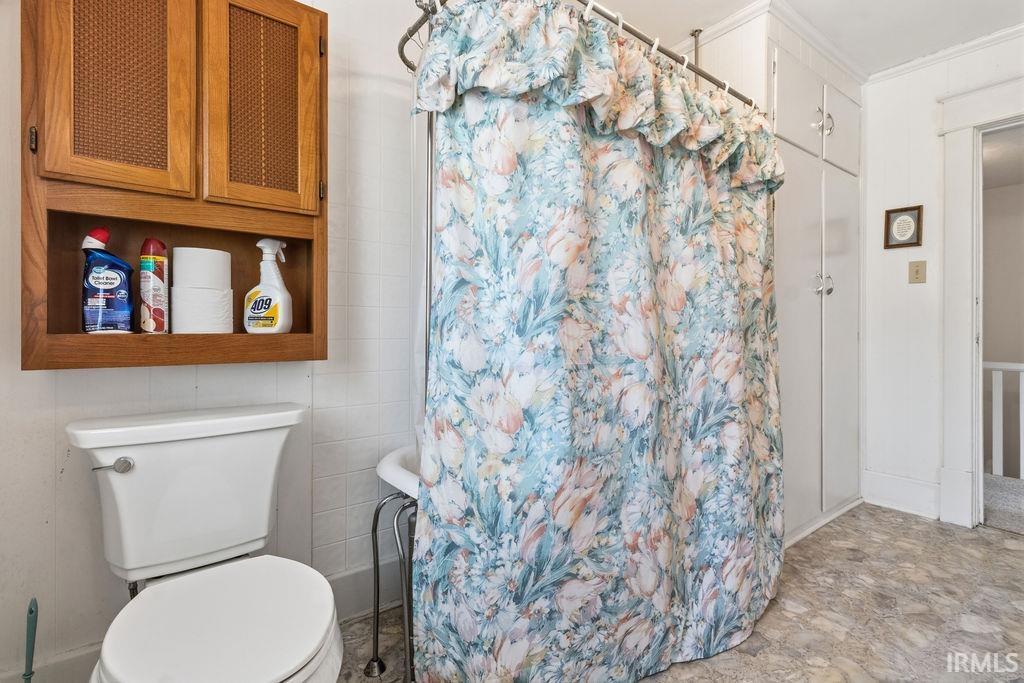 209 E Hawkins Court Culver IN 46511