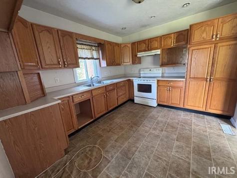 619 S Stone Street Winchester IN 47394