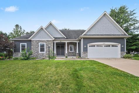 2512 Running Deer Drive South Bend IN 46614