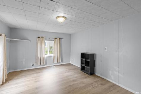 950 E Clark Street Warsaw IN 46580