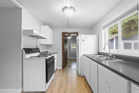 950 E Clark Street Warsaw IN 46580
