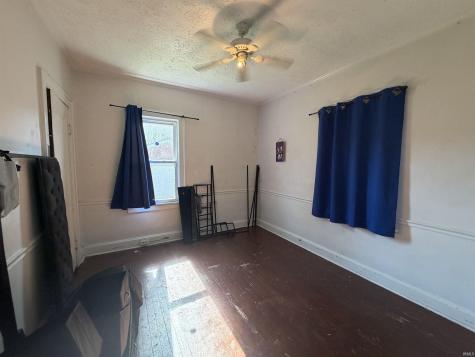 704 S Harlan Avenue Evansville IN 47714