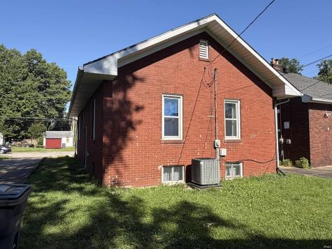 704 S Harlan Avenue Evansville IN 47714