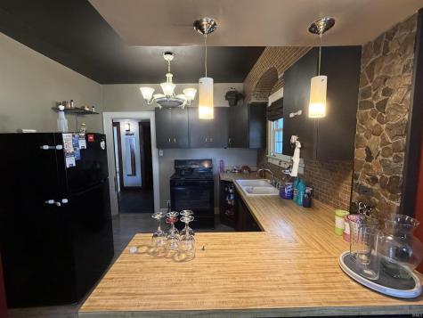 704 S Harlan Avenue Evansville IN 47714