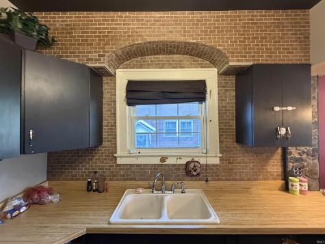 704 S Harlan Avenue Evansville IN 47714