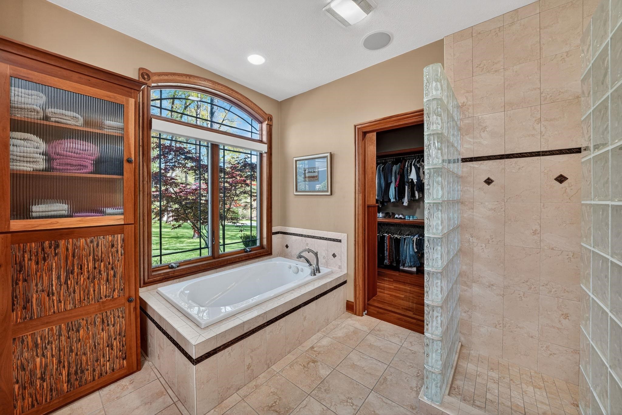 17605 County Road 112 Bristol IN 46507
