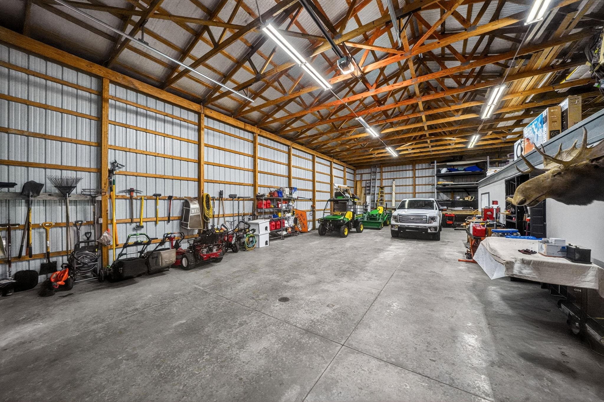 17605 County Road 112 Bristol IN 46507