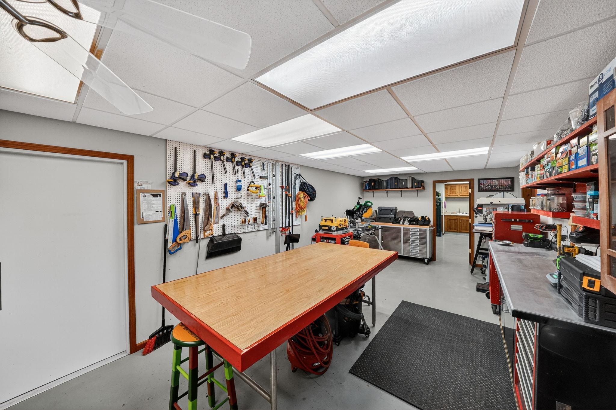 17605 County Road 112 Bristol IN 46507