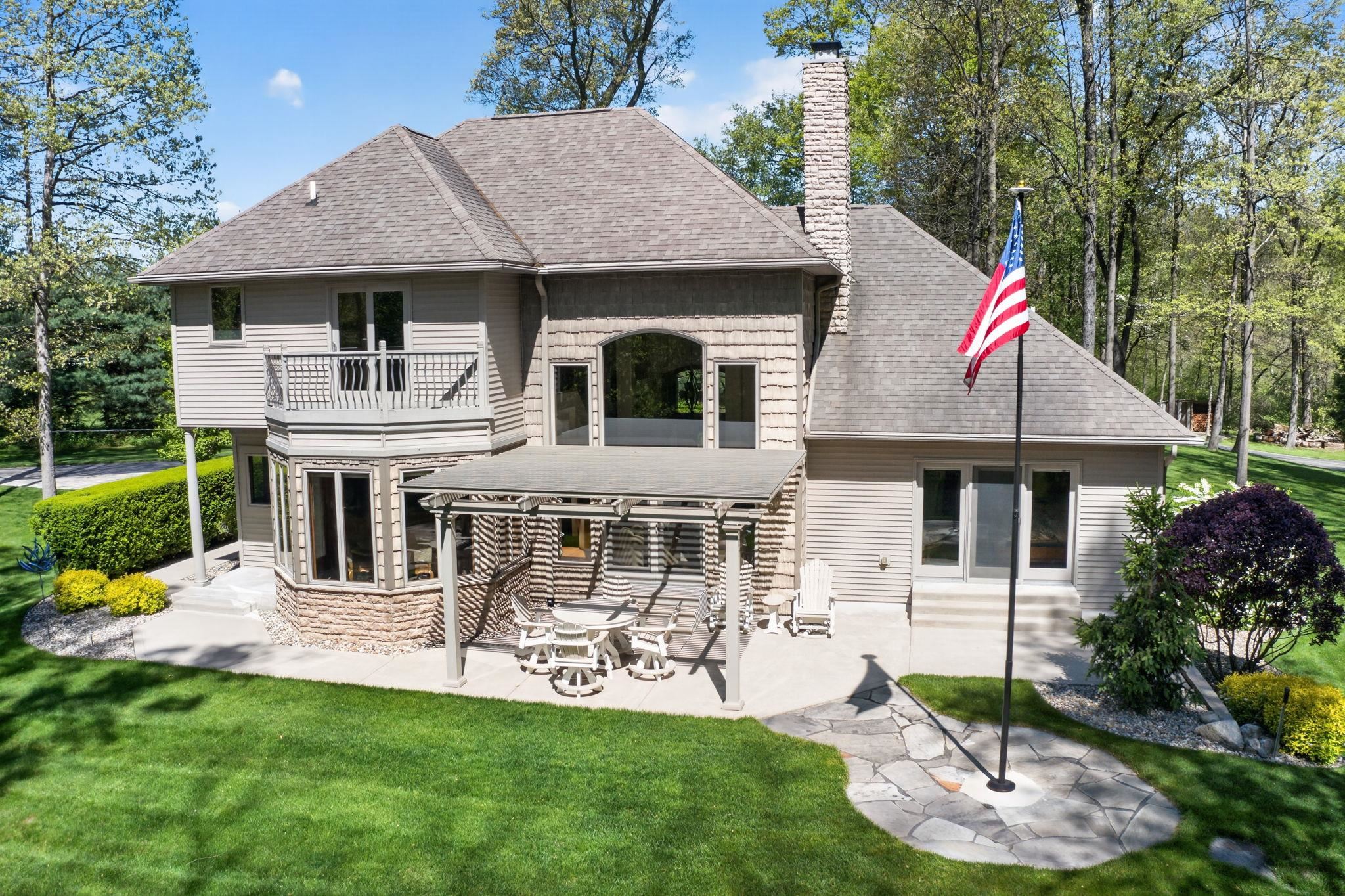 17605 County Road 112 Bristol IN 46507