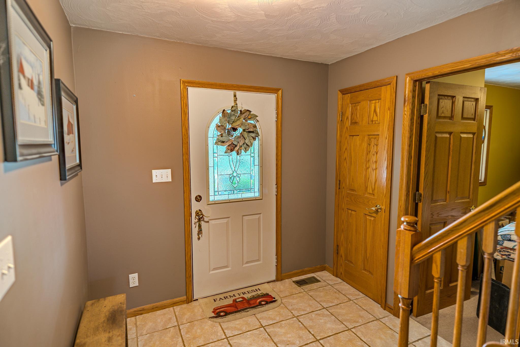 4668 N 450 East Rochester IN 46975