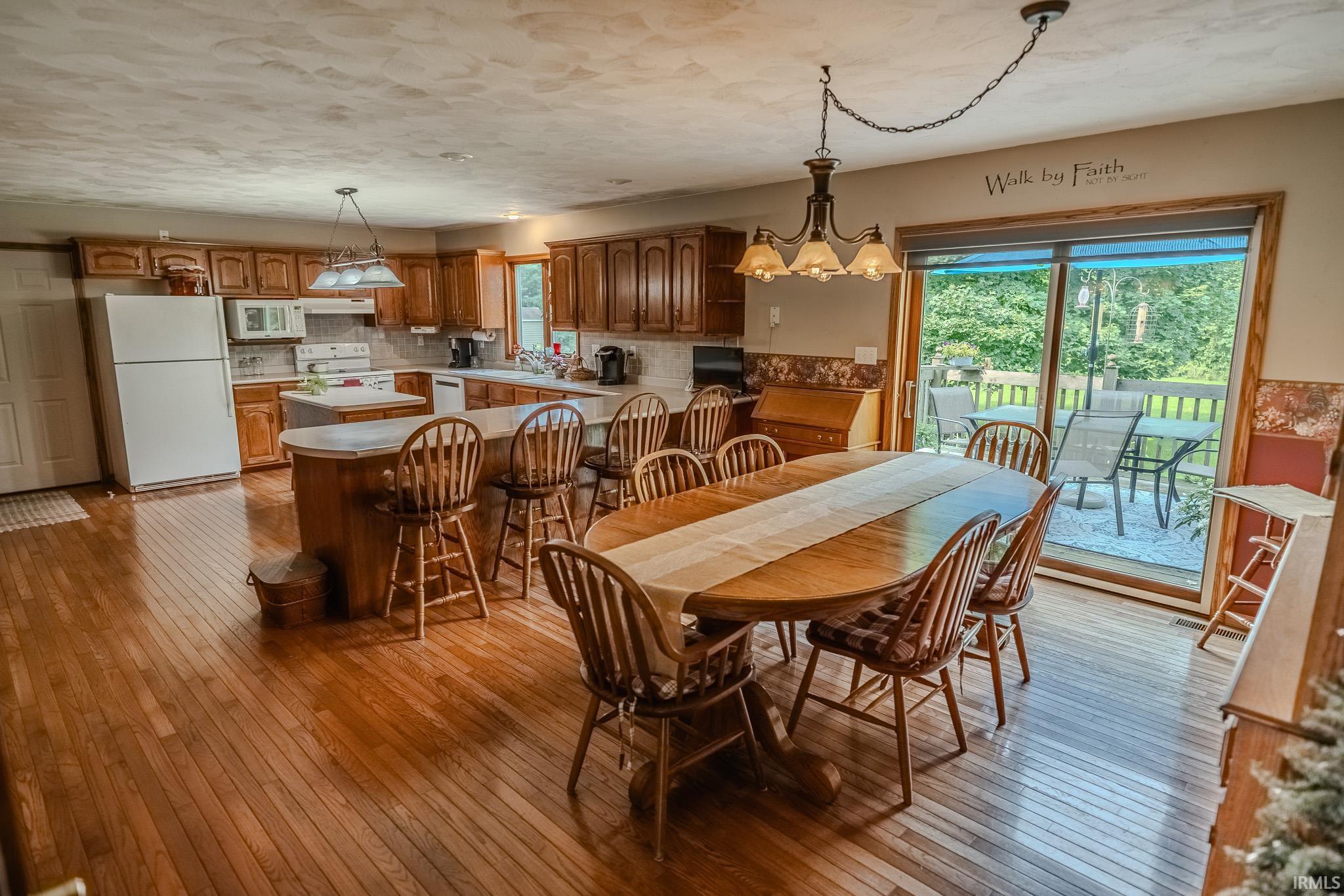 4668 N 450 East Rochester IN 46975
