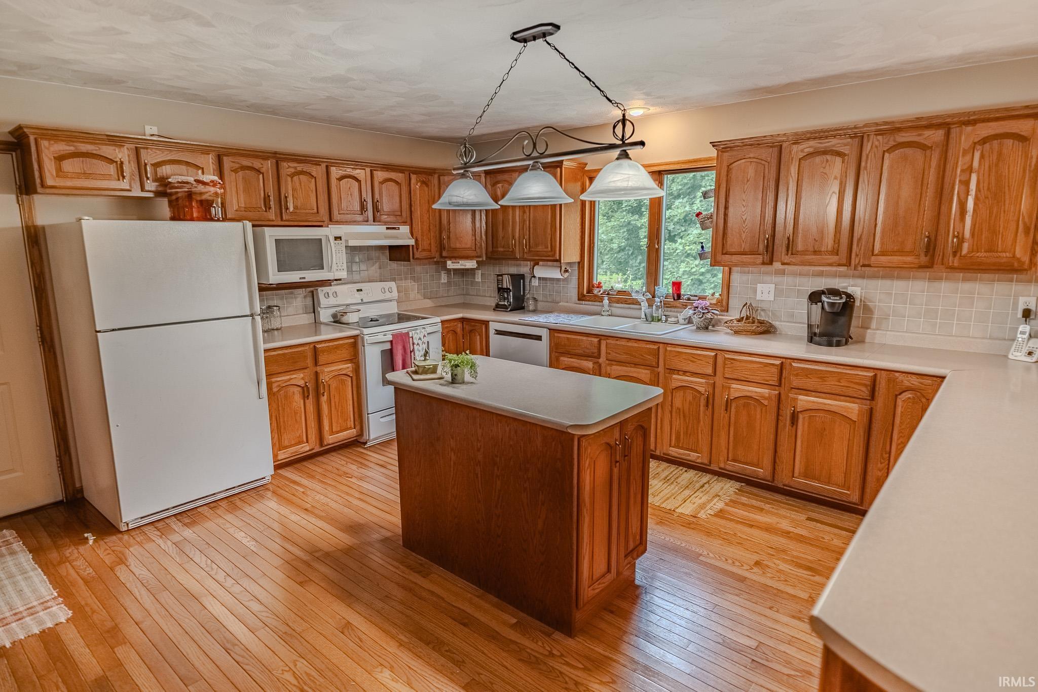 4668 N 450 East Rochester IN 46975