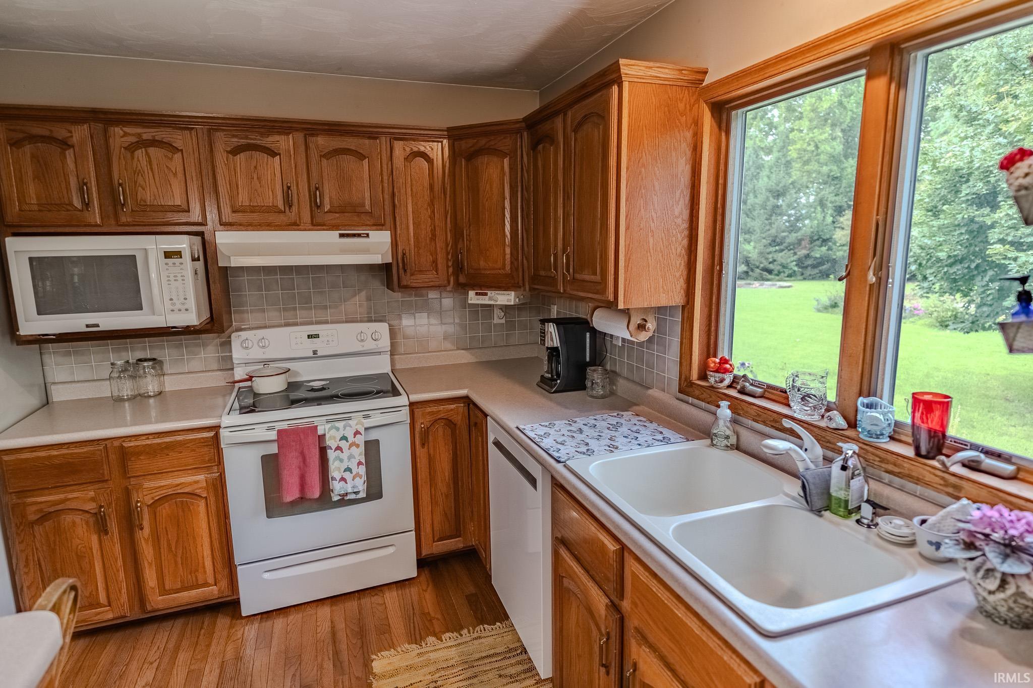 4668 N 450 East Rochester IN 46975