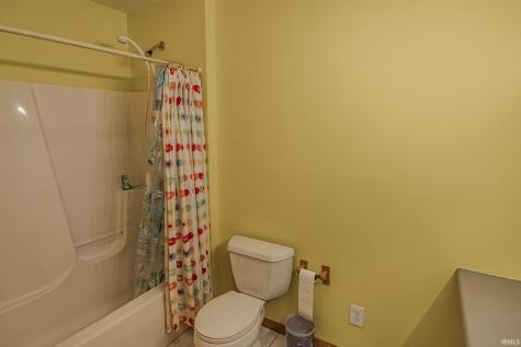 4668 N 450 East Rochester IN 46975