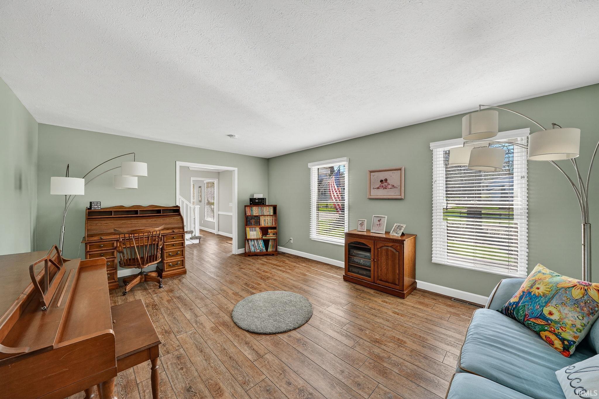 17925 Buckland Drive Granger IN 46530