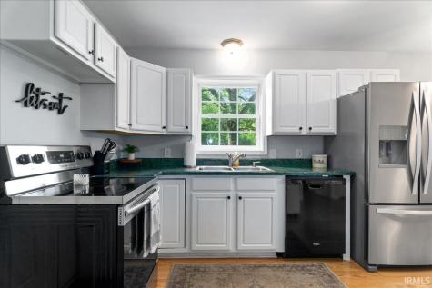 11201 Copperline Road Evansville IN 47712