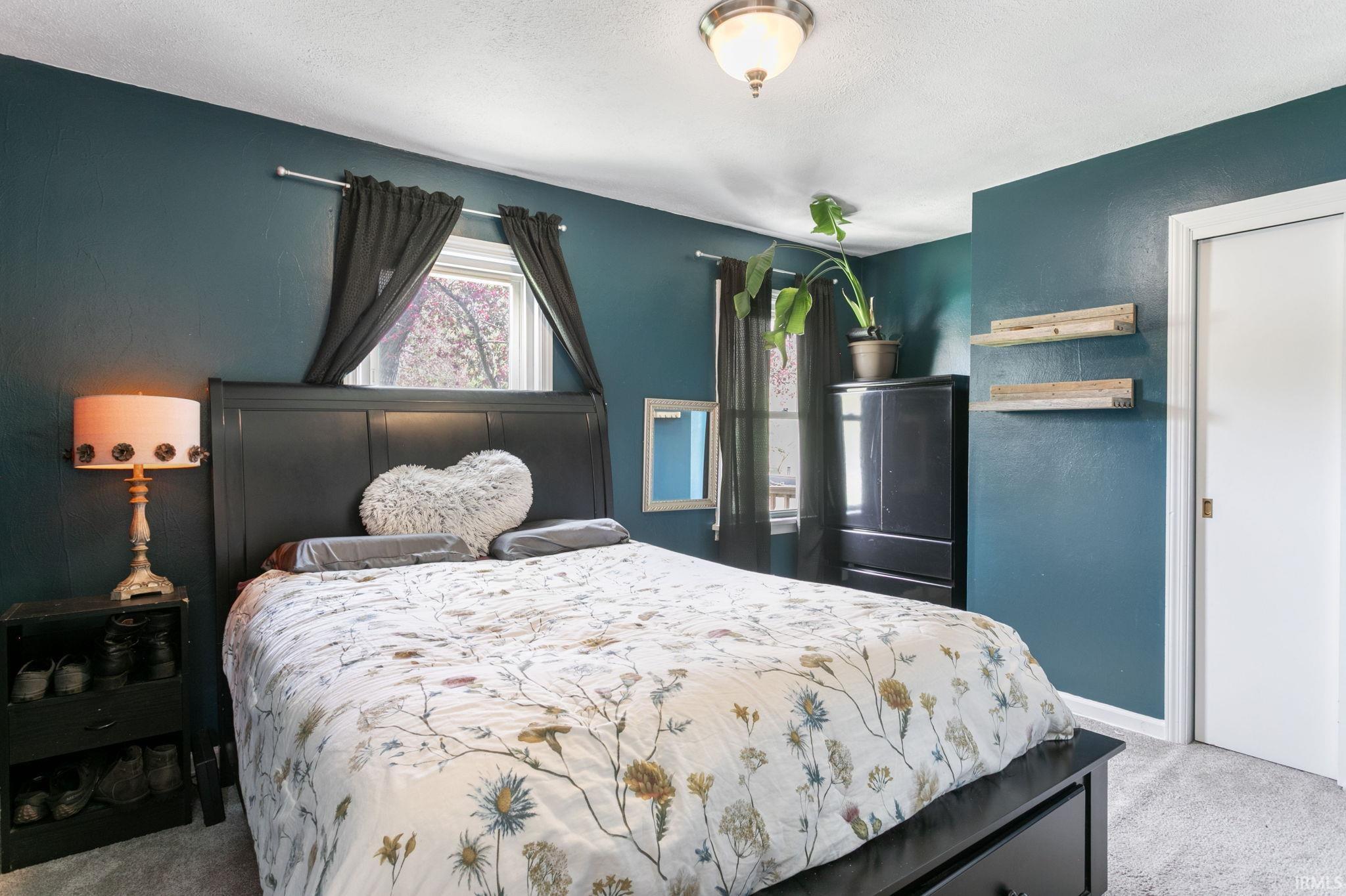 53025 Ridgewood Drive South Bend IN 46637