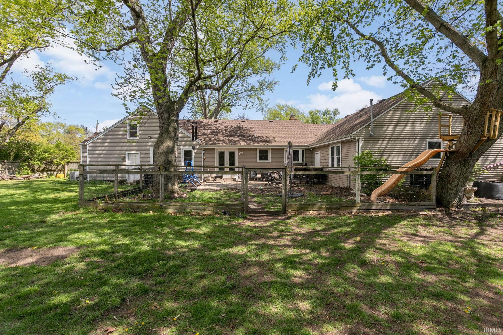 53025 Ridgewood Drive South Bend IN 46637