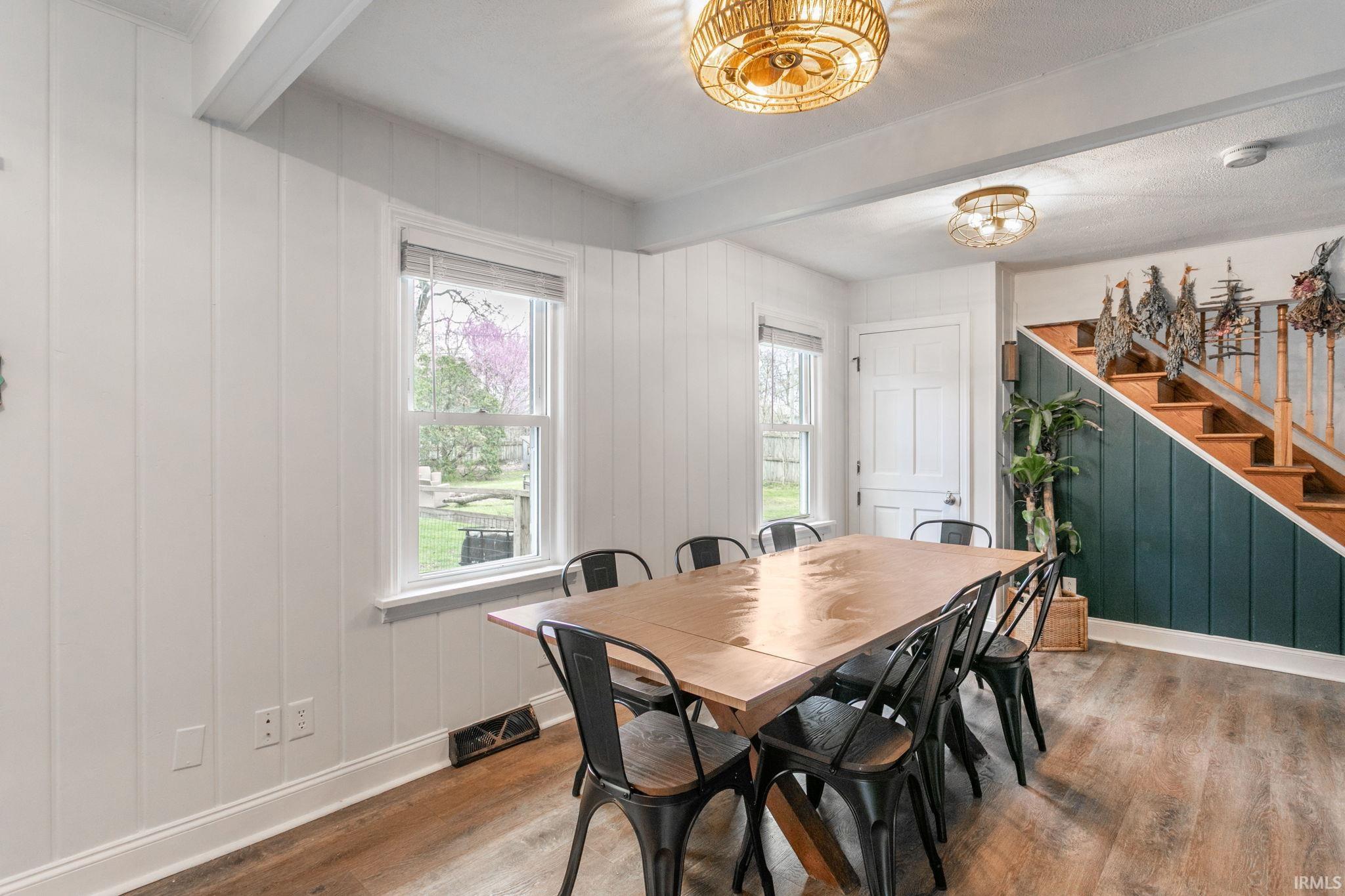 53025 Ridgewood Drive South Bend IN 46637