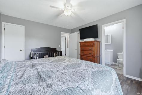 1002 Crowder Court Fort Wayne IN 46825