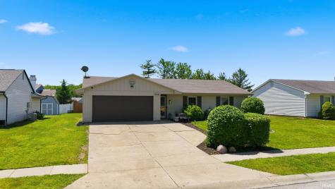 1002 Crowder Court Fort Wayne IN 46825