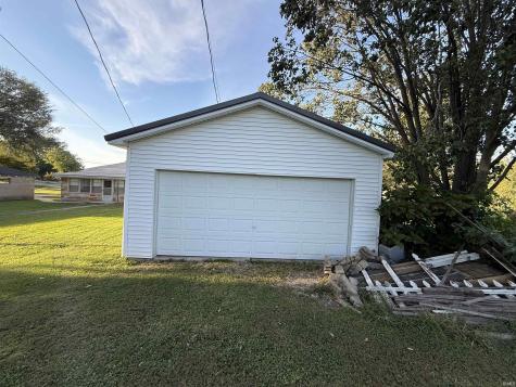 404 W Grissom Avenue Mitchell IN 47446