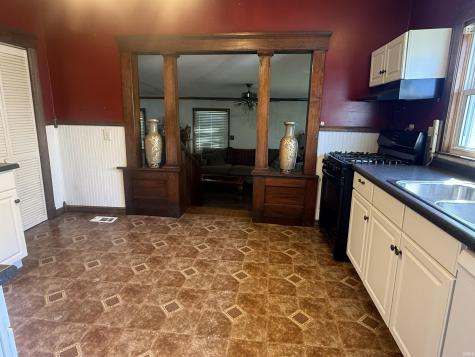404 W Grissom Avenue Mitchell IN 47446