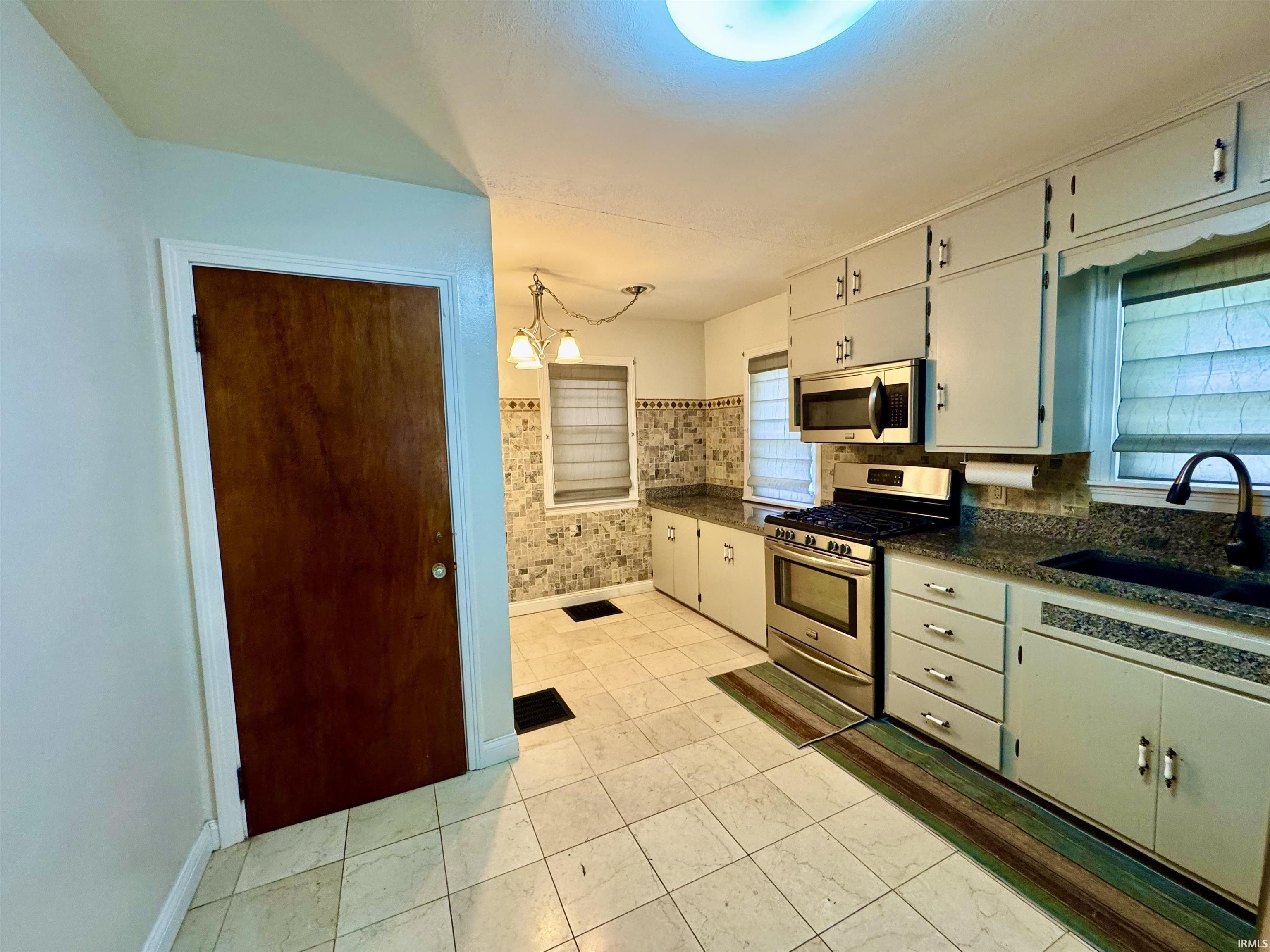 3401 Pleasant Plain Avenue Elkhart IN 46517