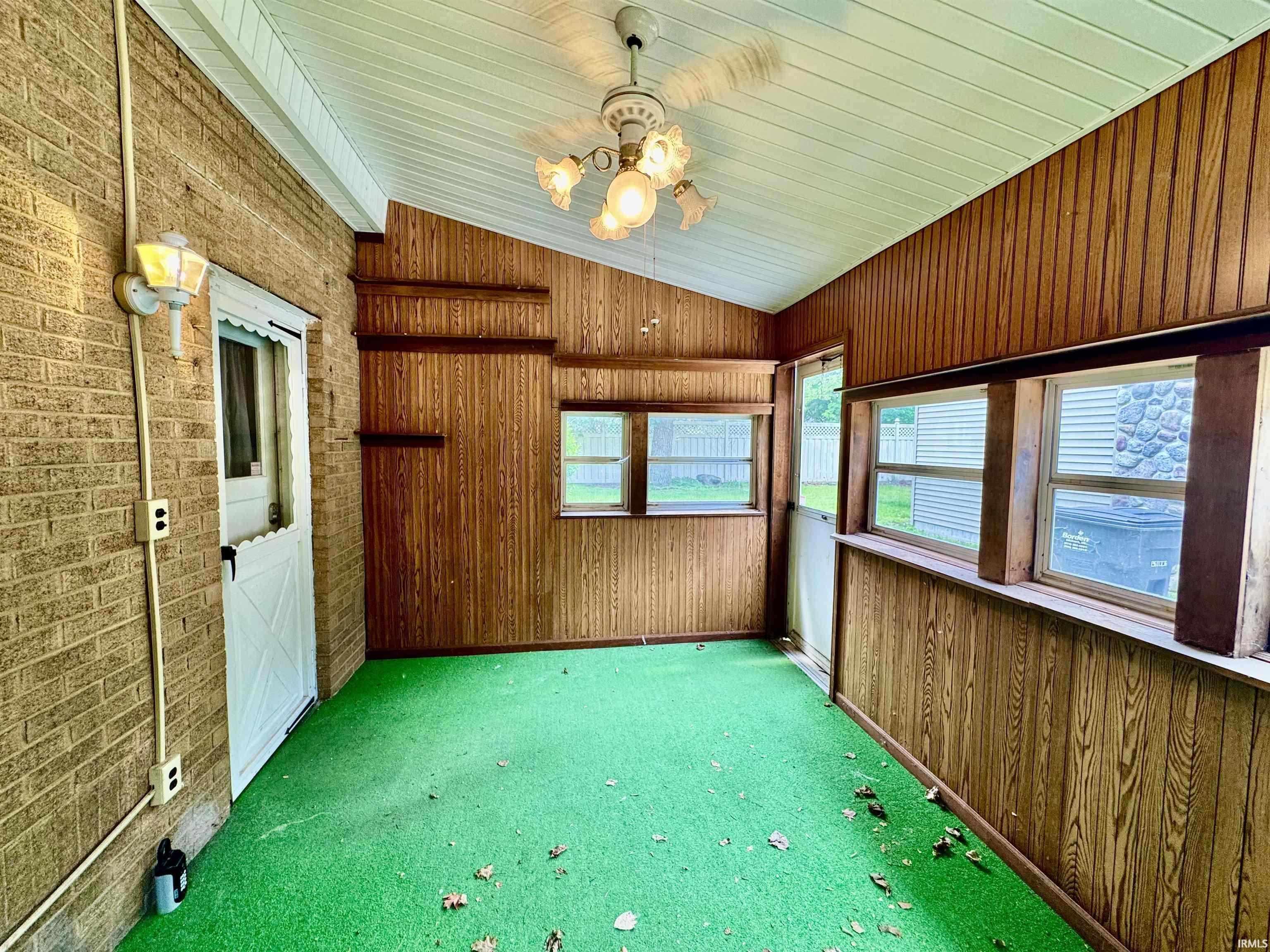 3401 Pleasant Plain Avenue Elkhart IN 46517