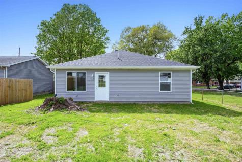 319 S 8th Street Rockport IN 47635