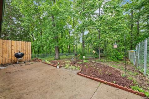 4950 Gene Lane Nashville IN 47448