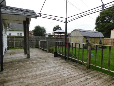 111 N Yale Street Mentone IN 46539