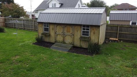 111 N Yale Street Mentone IN 46539
