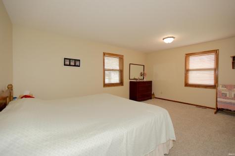 2960 E 600 S Warren IN 46792