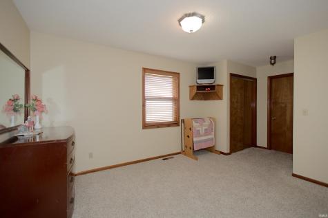 2960 E 600 S Warren IN 46792