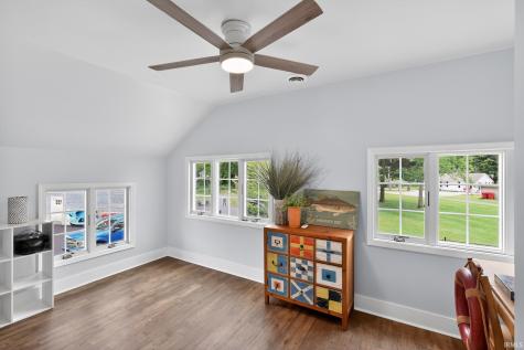6019 S State Road 10 Knox IN 46534
