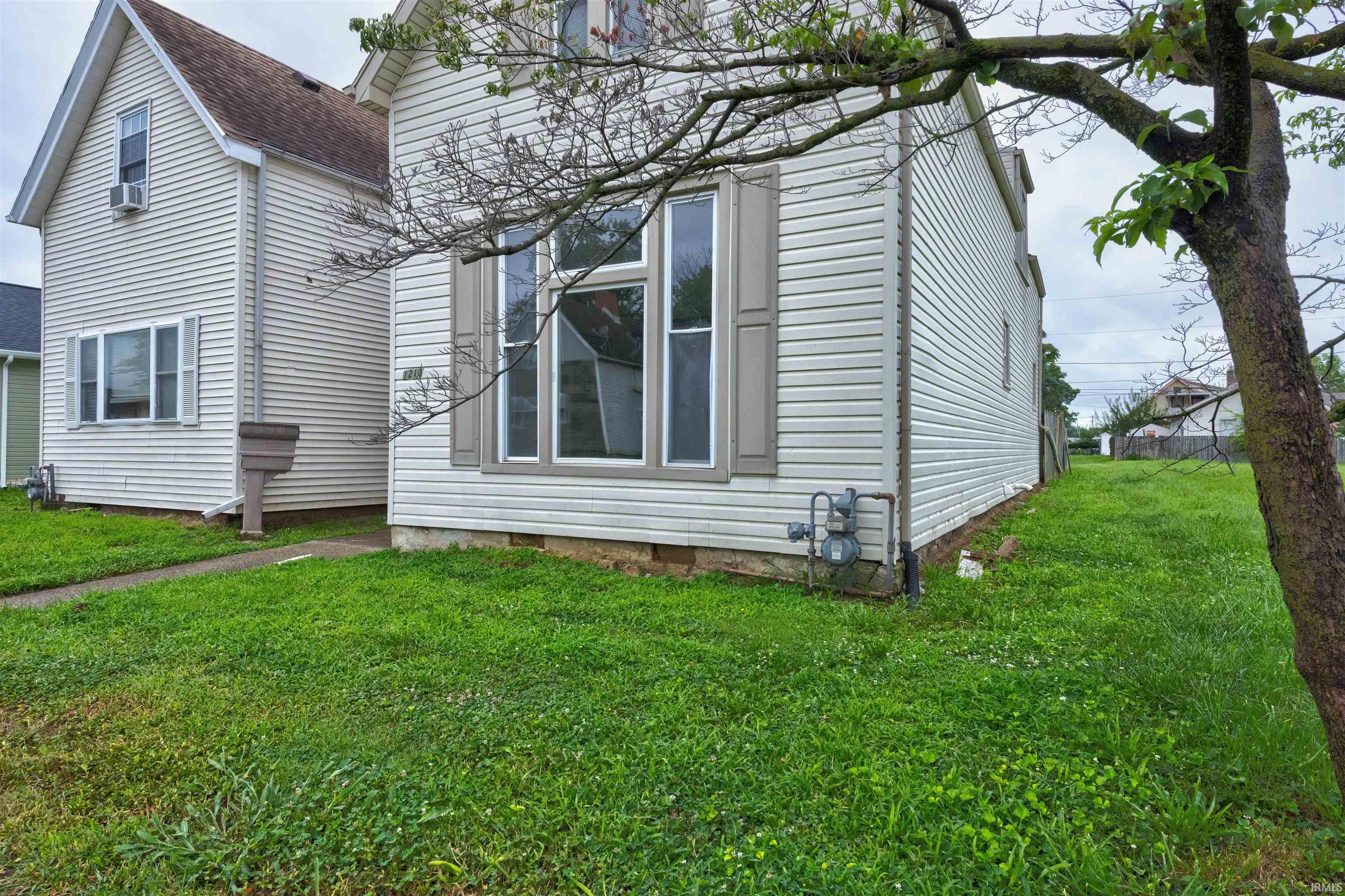 1210 N Third Avenue Evansville IN 47710