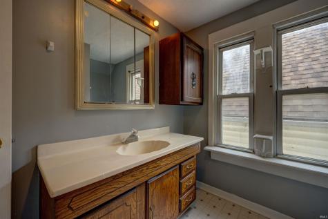 1210 N Third Avenue Evansville IN 47710