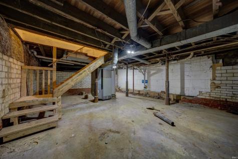 1210 N Third Avenue Evansville IN 47710