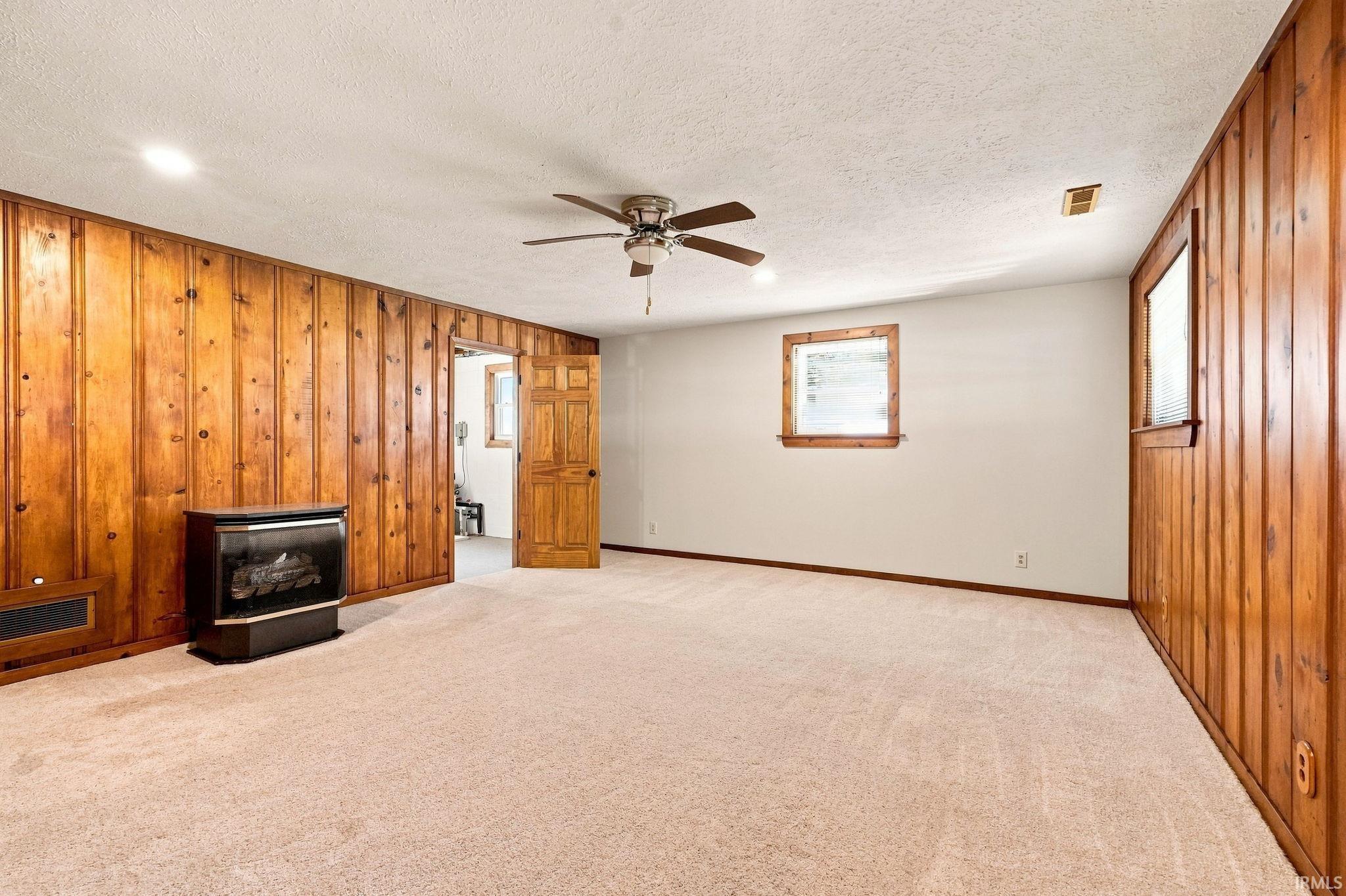 270 N 175 E. Warsaw IN 46580