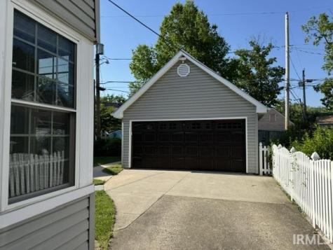 910 Pasadena Drive Fort Wayne IN 46807