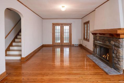 910 Pasadena Drive Fort Wayne IN 46807