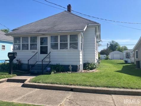 1166 Mckinley Avenue Vincennes IN 47591